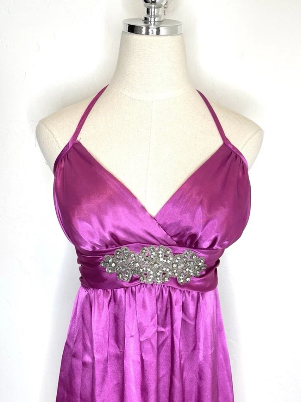 B. Darlin Satin Halter Babydoll Dress - Picture 4 of 5